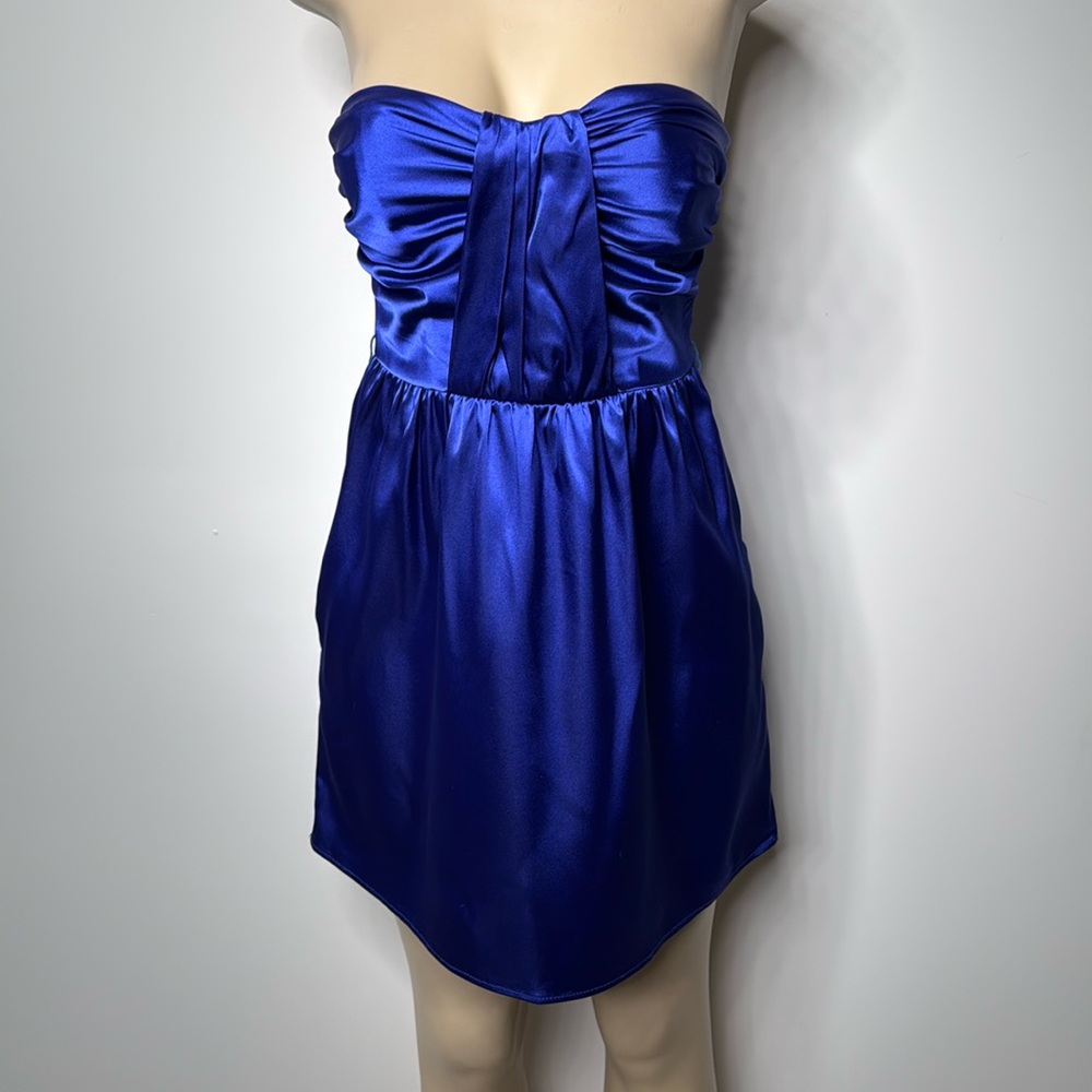 Appropriate Behavior size 7/8 blue satin minie satin mini dress